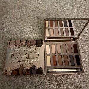 NAK Ultimate Basics Eyeshadow Palette - Neutral Tones